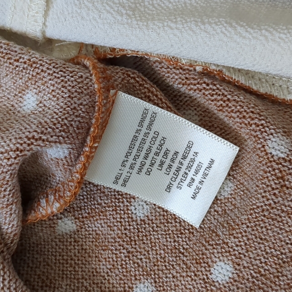Monteau Tan and Cream Polka Dot Collared Sweater Small - Picture 5 of 6